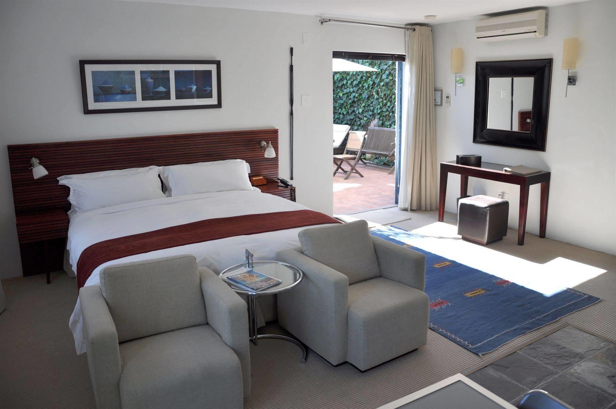 Alta Bay Hotel Cape Town Exterior photo